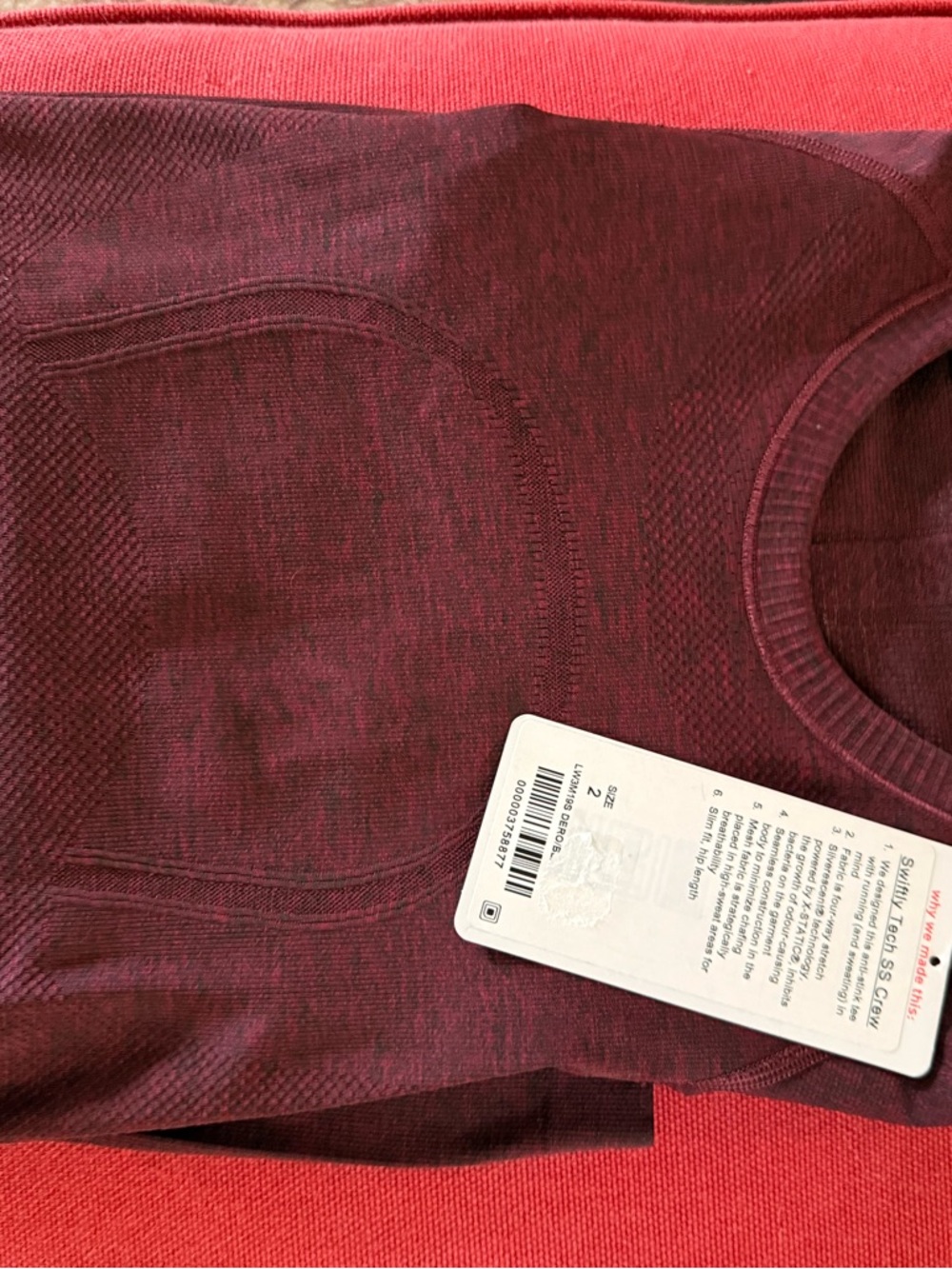 Lululemon women’s Swiftly Tech short sleeve crew. Color deep rouge. Size 2 - Picture 4 of 4